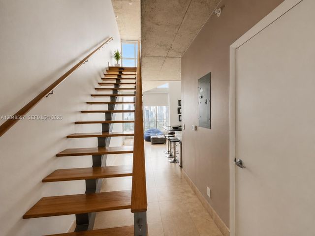 690 SW 1st Ct 3104, Miami, FL 33130