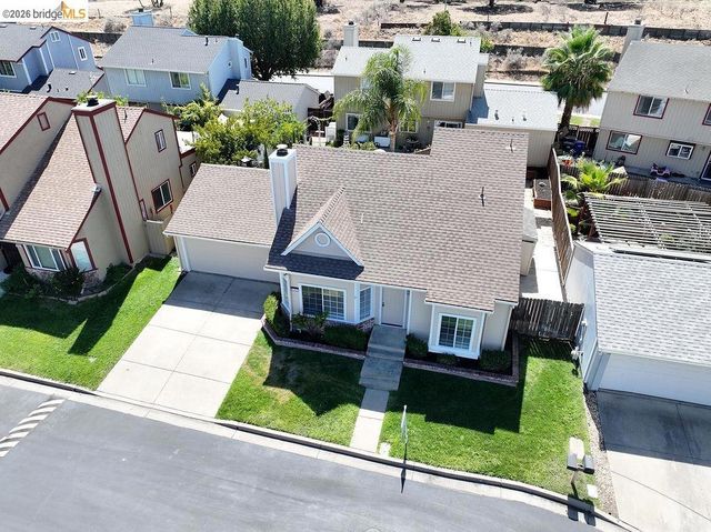 833 Oakwood Way, Oakley, CA 94561