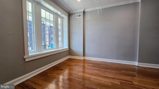4121 TOWER ST, Philadelphia, PA 19127