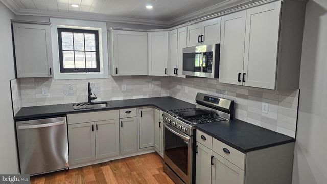 4121 TOWER ST, Philadelphia, PA 19127