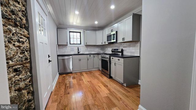 4121 TOWER ST, Philadelphia, PA 19127