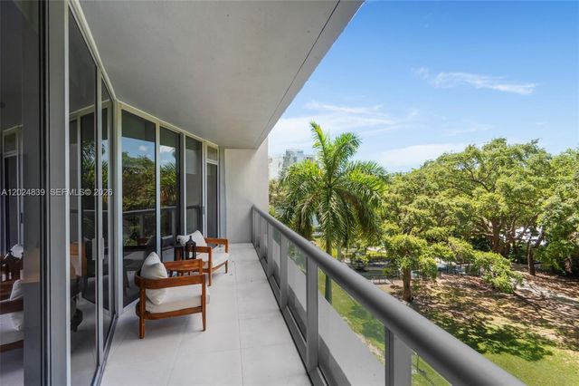 495 Brickell Ave 409, Miami, FL 33131