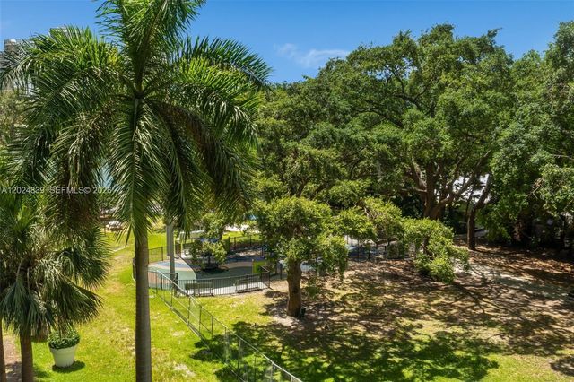 495 Brickell Ave 409, Miami, FL 33131