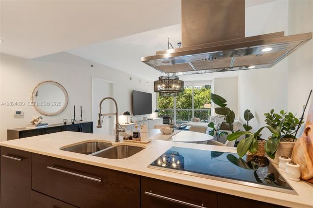 495 Brickell Ave 409, Miami, FL 33131