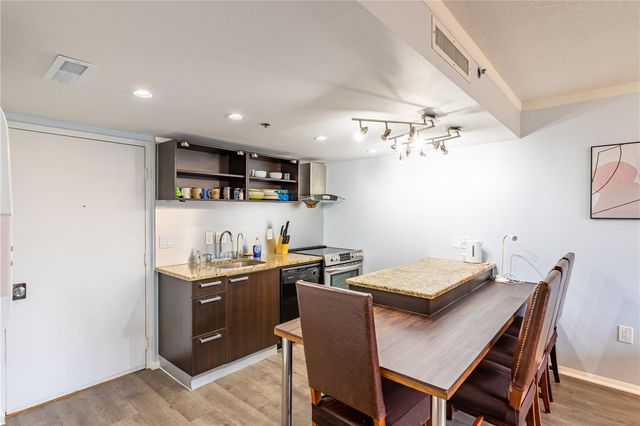 701 S MADISON AVENUE 401, Clearwater, FL 33756