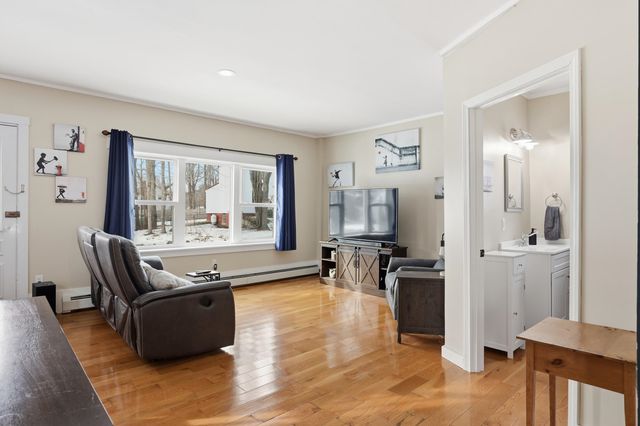 16 Bridge Street, Berwick, ME 03901