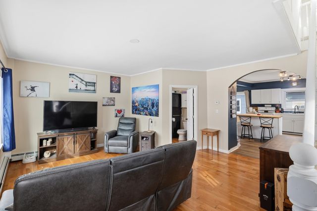 16 Bridge Street, Berwick, ME 03901