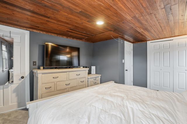 16 Bridge Street, Berwick, ME 03901