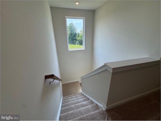 9076 BELL MARE LN, Rixeyville, VA 22737