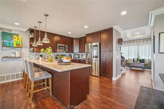 21355 Stonehaven, Lake Forest, CA 92630