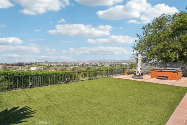 21355 Stonehaven, Lake Forest, CA 92630