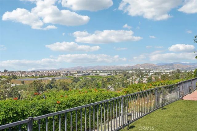 21355 Stonehaven, Lake Forest, CA 92630