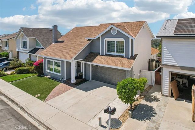 21355 Stonehaven, Lake Forest, CA 92630