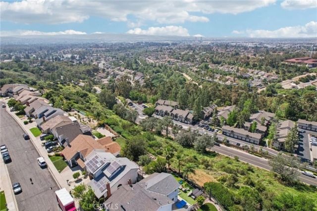 21355 Stonehaven, Lake Forest, CA 92630