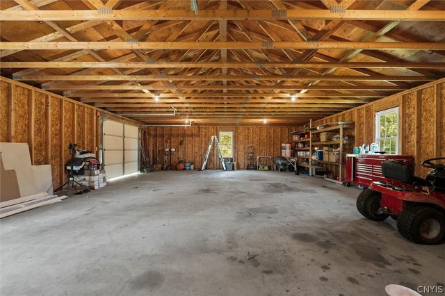 1631 Albring Road, Skaneateles, NY 13152