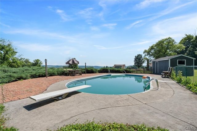 1631 Albring Road, Skaneateles, NY 13152
