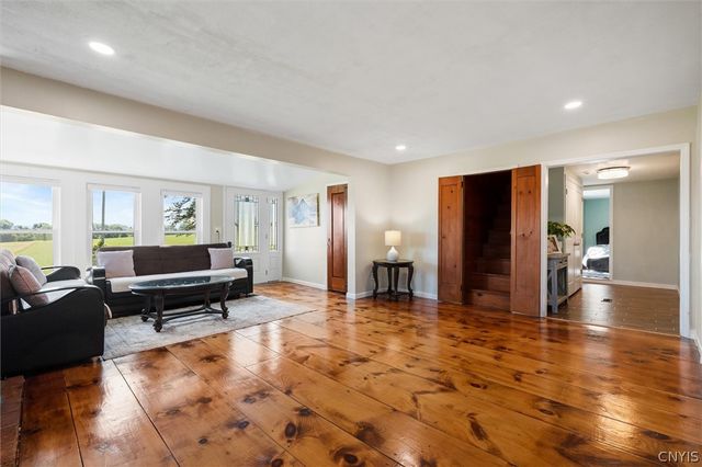 1631 Albring Road, Skaneateles, NY 13152
