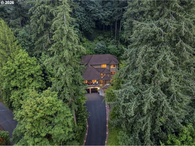 17410 UPPER CHERRY Ln, Lake Oswego, OR 97034