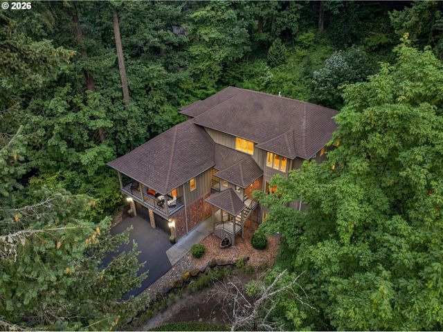 17410 UPPER CHERRY Ln, Lake Oswego, OR 97034