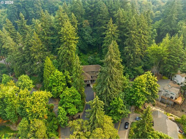 17410 UPPER CHERRY Ln, Lake Oswego, OR 97034