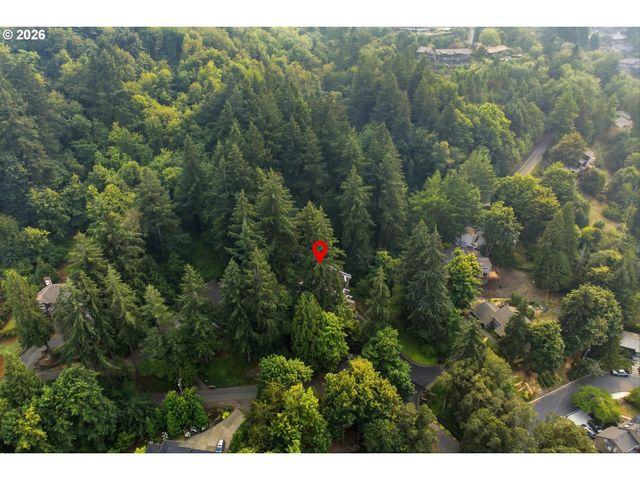 17410 UPPER CHERRY Ln, Lake Oswego, OR 97034