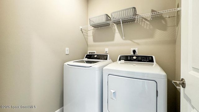 2218 Croft Inlet Drive NW, Palm Bay, FL 32907