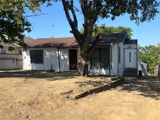 1929 Iroquois Street, Dallas, TX 75212