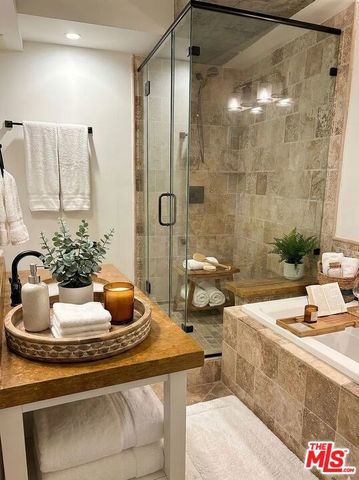 838 N Doheny Drive 4B, West Hollywood, CA 90069