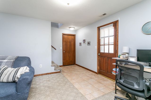 1108 KROHN ST, Boonville, MO 65233