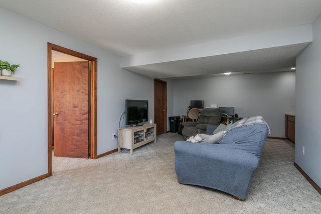 1108 KROHN ST, Boonville, MO 65233