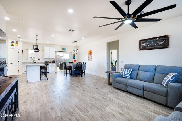 9023 W TORREON Drive, Arizona City, AZ 85123