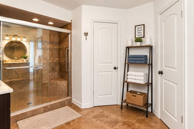 614 S Diamondhead Boulevard, Crosby, TX 77532