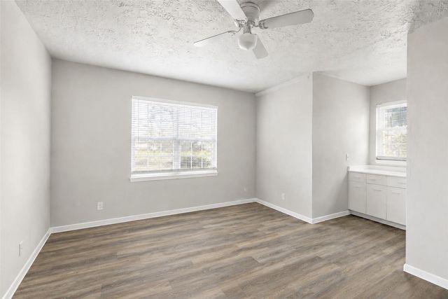 614 S Diamondhead Boulevard, Crosby, TX 77532