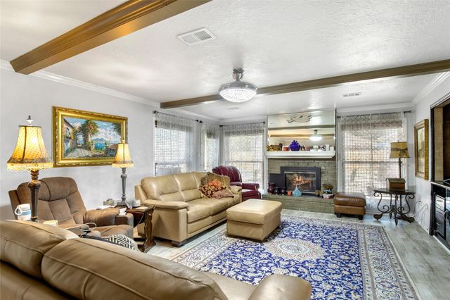 614 S Diamondhead Boulevard, Crosby, TX 77532