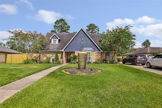 614 S Diamondhead Boulevard, Crosby, TX 77532