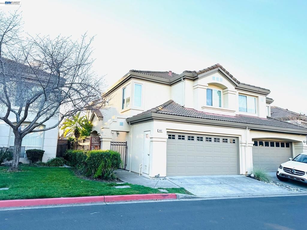 912 912 Vista Pointe Dr, San Ramon, CA 94582
