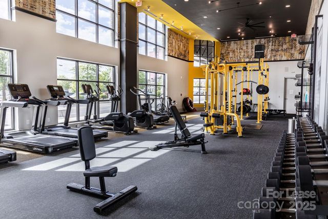 101 W Morehead Street B1, Charlotte, NC 28202