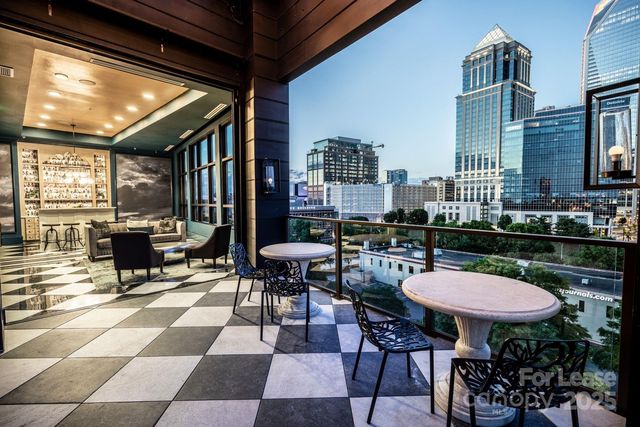 101 W Morehead Street B1, Charlotte, NC 28202