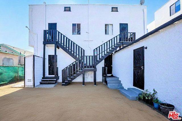 1419 W 36th Street, Los Angeles, CA 90018