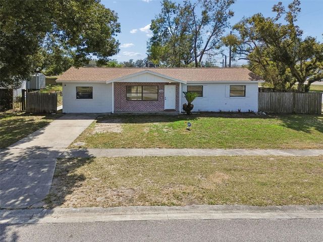 1402 ROLLING GREEN DRIVE, Apopka, FL 32703