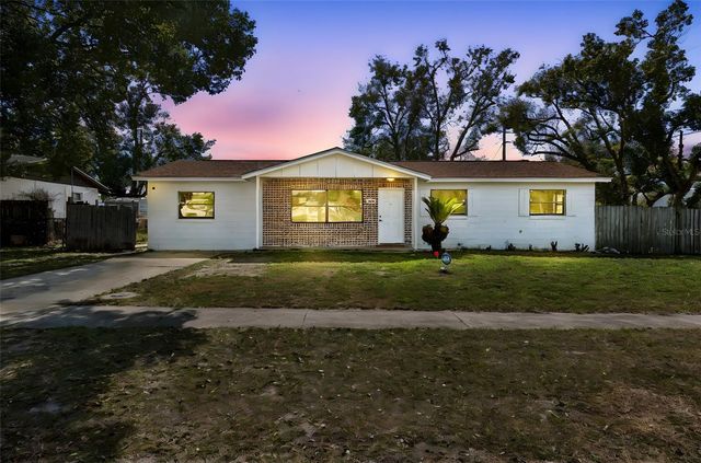 1402 ROLLING GREEN DRIVE, Apopka, FL 32703