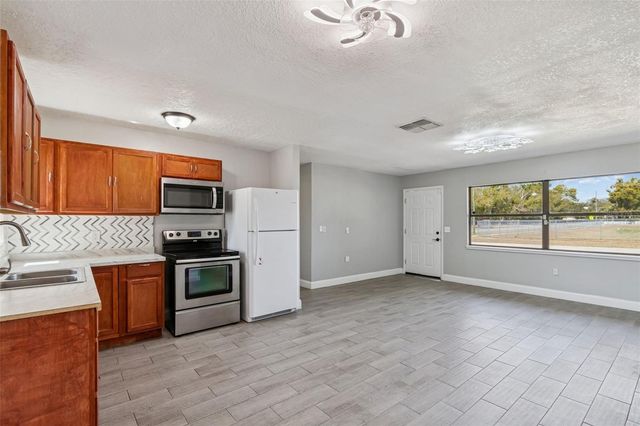 1402 ROLLING GREEN DRIVE, Apopka, FL 32703