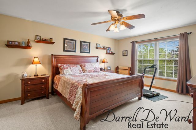 7665 Golf Meadows Drive Se, Caledonia Twp, MI 49316