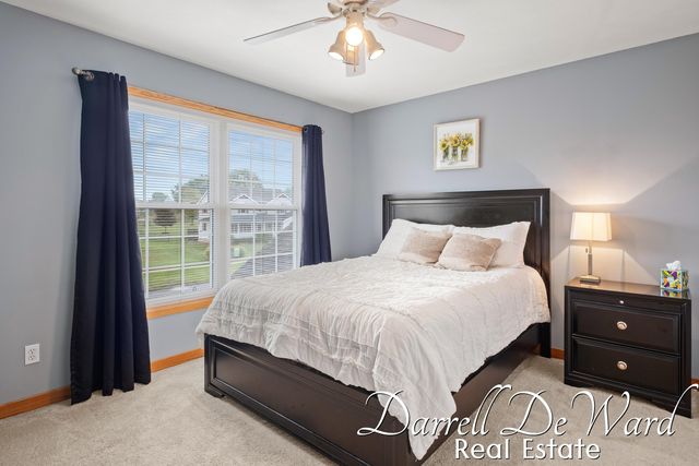 7665 Golf Meadows Drive Se, Caledonia Twp, MI 49316