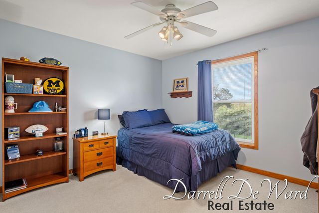 7665 Golf Meadows Drive Se, Caledonia Twp, MI 49316