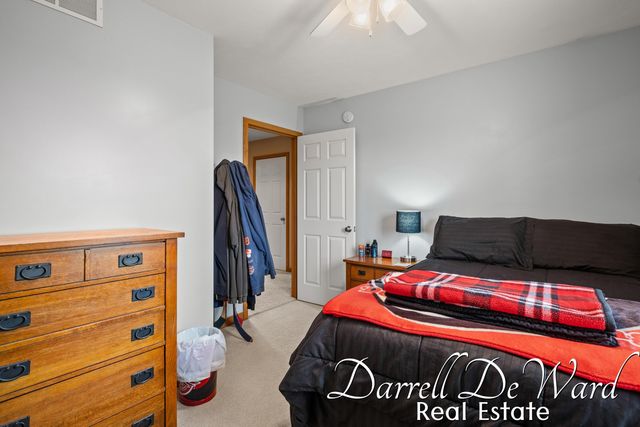 7665 Golf Meadows Drive Se, Caledonia Twp, MI 49316