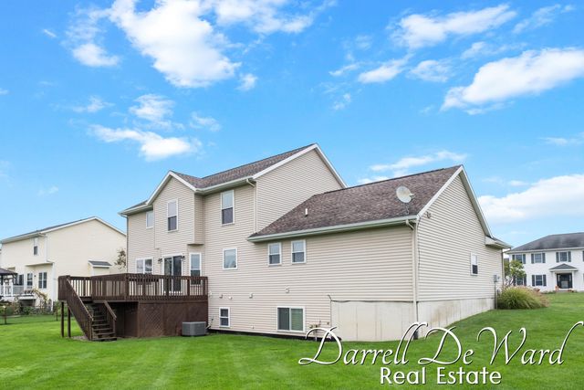 7665 Golf Meadows Drive Se, Caledonia Twp, MI 49316