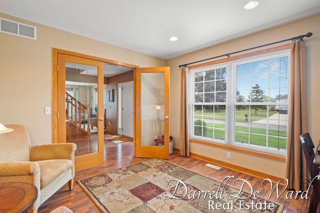 7665 Golf Meadows Drive Se, Caledonia Twp, MI 49316