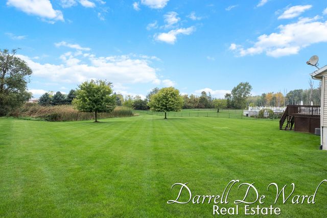 7665 Golf Meadows Drive Se, Caledonia Twp, MI 49316