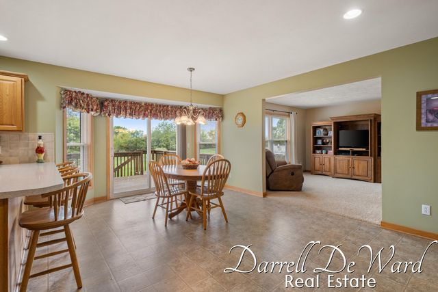 7665 Golf Meadows Drive Se, Caledonia Twp, MI 49316